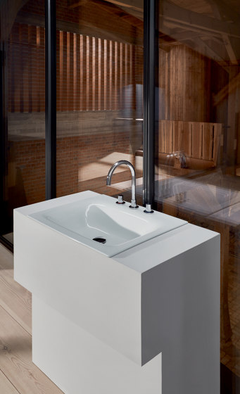 BetteLux IV/V Silhouette Side | Bathtubs | Bette