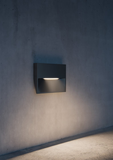 On | rectangular wall lamp | Lámparas exteriores de pared | Castaldi