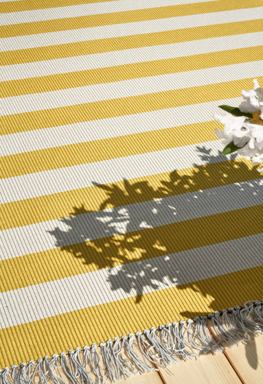 Big Stripe in/out | yellow-light sand | Tappeti / Tappeti design | Woodnotes
