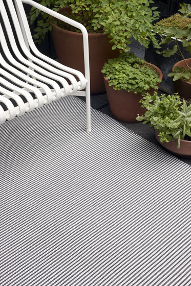 River in/out | graphite-pearl grey | Tapis / Tapis de designers | Woodnotes