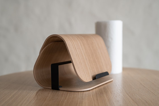 Pilot kitchen roll holder and tablet stand | Derouleurs de cuisine | PlyDesign