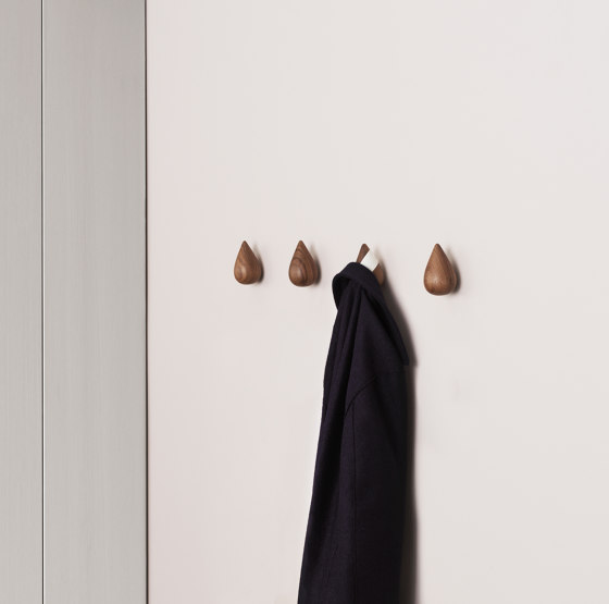 Dropit Hooks Large Walnut | Ganci singoli | Normann Copenhagen