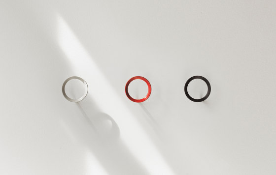Loop Hook Small Red | Ganci singoli | Normann Copenhagen