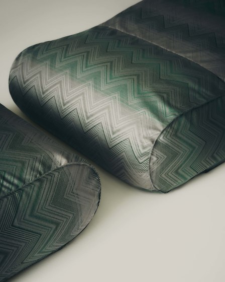 ONDA 003 pouf | Poufs | Roda