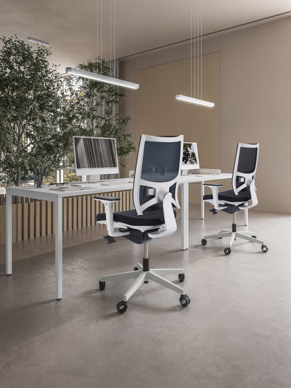 Team Strike Manager | Office chairs | sitland