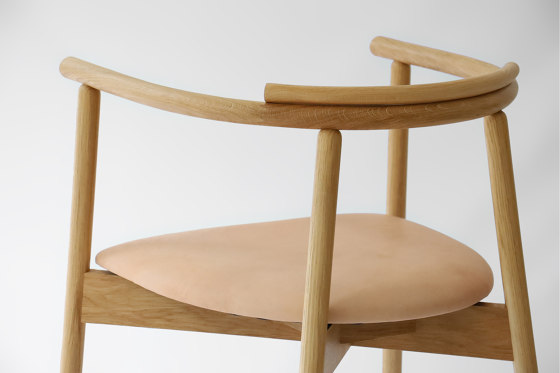 Mars | Chairs | Branca-Lisboa