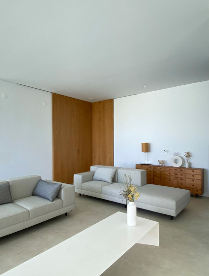 Stereo sofa 4 seater | Divani | Branca-Lisboa