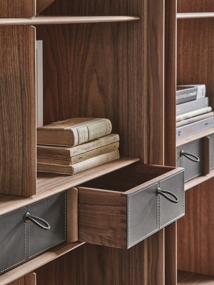 Matics 4 legno | Display cabinets | Porada