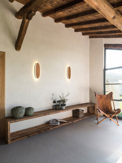 Totem & Tabù | W1 wall - canaletto walnut | Wall lights | Rotaliana srl