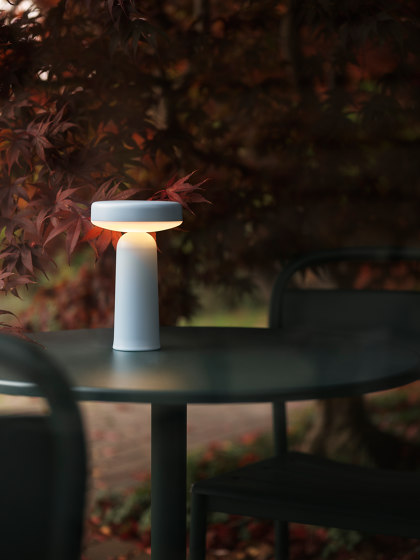 Ease Portable Lamp | Lampade tavolo | Muuto