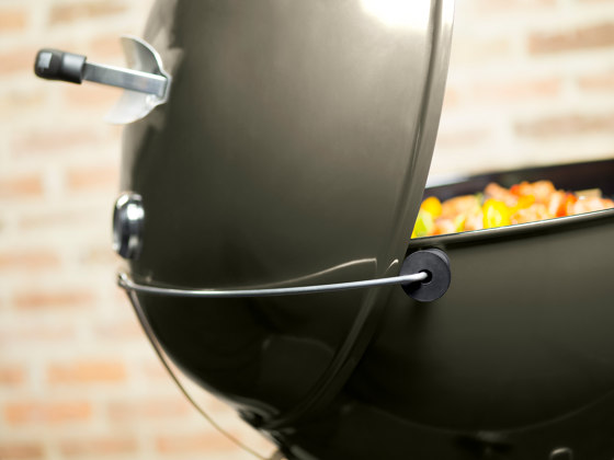 Master-Touch GBS C-5750 57cm, Slate Blue | Barbecues | Weber