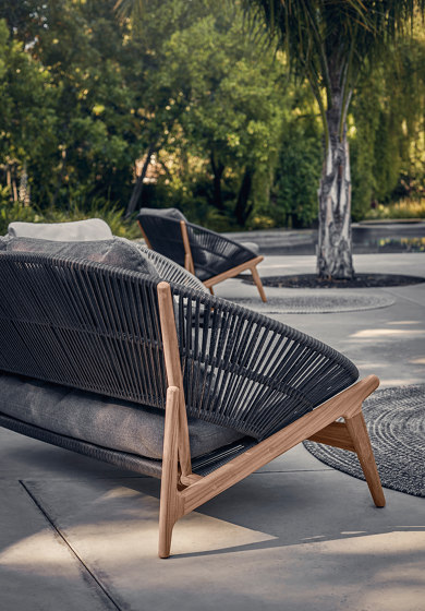Bora Lounge Sessel | Sessel | Gloster Furniture GmbH