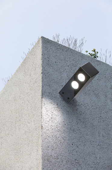 DYKE ROTO M03 | Outdoor wall lights | Stral