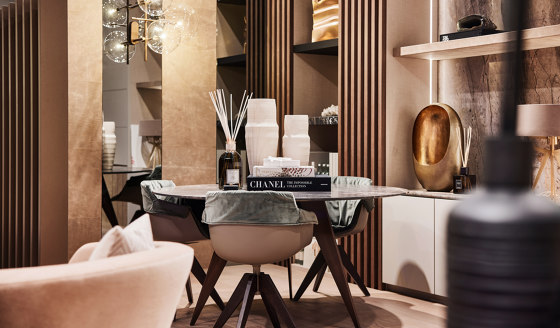 Emerald Side Table Matt Black + Marble Café Amaro Top | Beistelltische | DAMI Luxury Interior