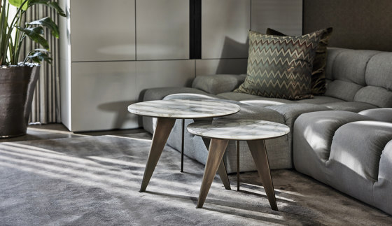 Emerald Side Table Matt Black + Marble Grigio Oribico Top | Beistelltische | DAMI Luxury Interior