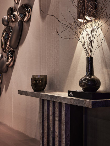 Orion Console Table Marble Silverroots + Matrix Metal Lacquer | Console tables | DAMI Luxury Interior