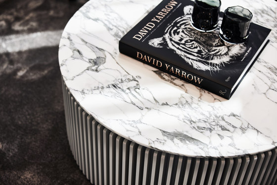 Pearl Coffee Table High Gloss Champagne Frame + Marble Calacatta Top | Tavolini bassi | DAMI Luxury Interior