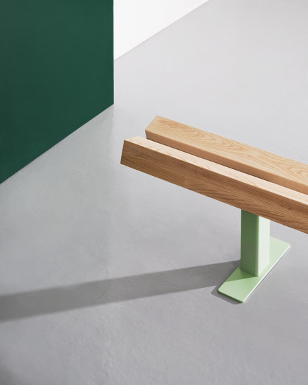 Ypsilon bench | Sitzbänke | Vestre