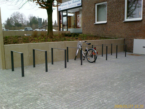 Lineapaolo light bike rack / barrier | Bollards | Euroform W