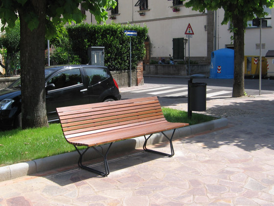 Stilo bench | Benches | Euroform W