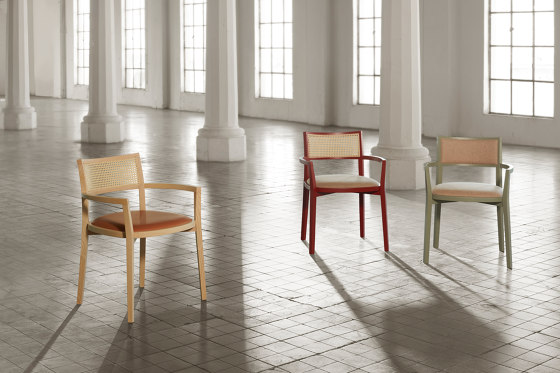Kha 02 | Chairs | Very Wood