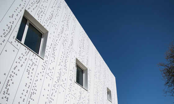 Facade Installation Systems | Riveted Panel System (on Omega profile) | Facade systems | ELVAL COLOUR