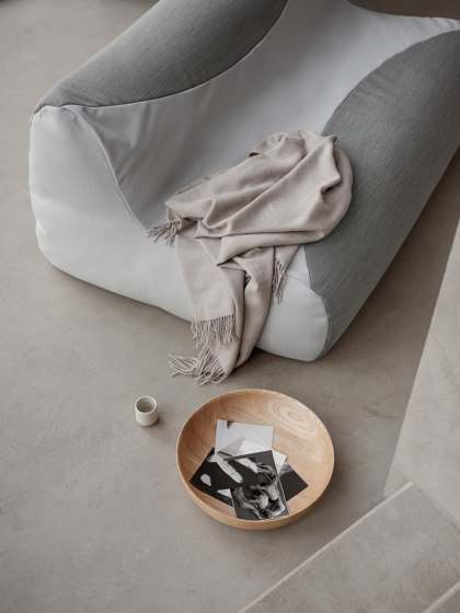 FLUID Sofa | Sofas | SOFTLINE