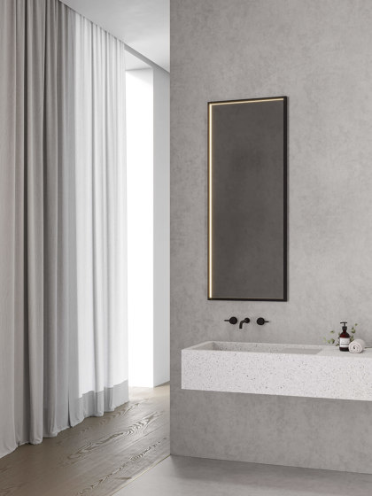 Futon Mirror Rectangular | Spiegel | Intra lighting