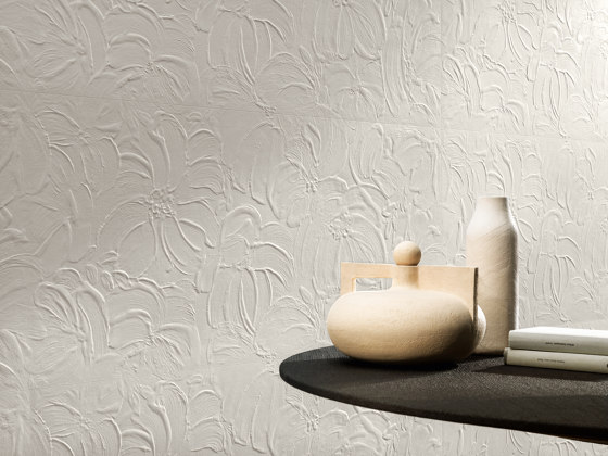 3D Wall Plaster Combed White 50X120 | Carrelage céramique | Atlas Concorde