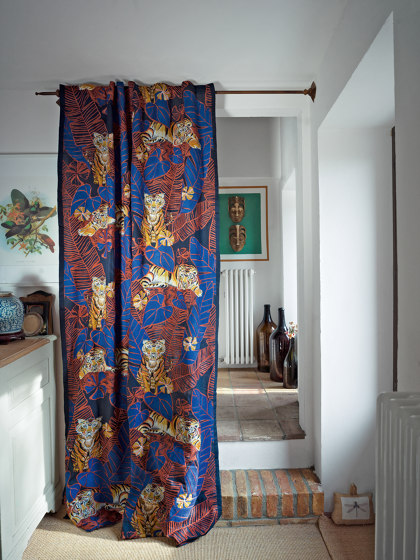 Capsule | Blossom | Drapery fabrics | Fischbacher 1819