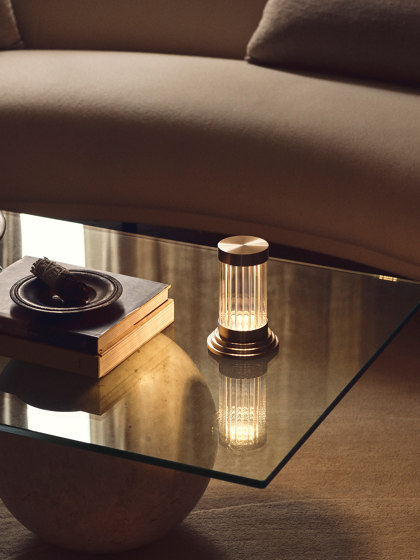 Porto | Portable Table Light - Satin Nickel | Tischleuchten | J. Adams & Co