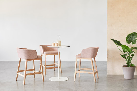 Concord 523 | Chaises | Capdell