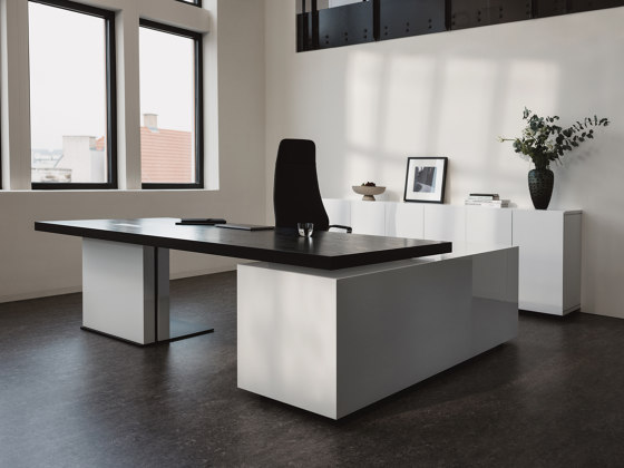 Mark Pro  Conference Table | Contract tables | Neudoerfler