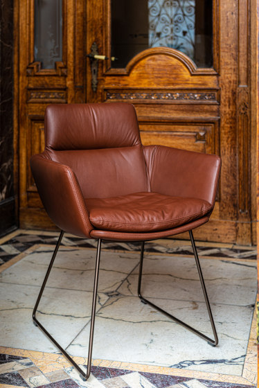 FAYE LOUNGE armchair | Fauteuils | KFF