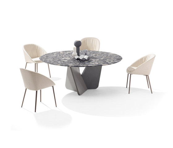 Tadao 1515-V | Dining tables | DRAENERT