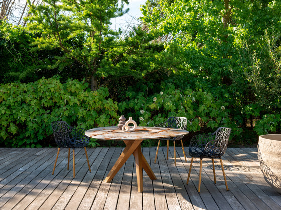 Trilope | 1540-O Stone Table Outdoor | Dining tables | DRAENERT