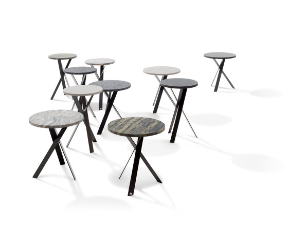 Mortimer | 1085-O
Coffee & Sidetable
Outdoor | Tables d'appoint | DRAENERT