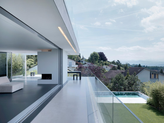 Litefront Ganzglasgeländer | Balkonverglasung | Sky-Frame