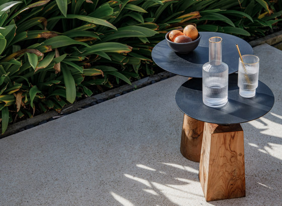Cone Side Table | Mesas auxiliares | cbdesign