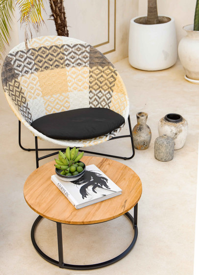 Light Round Cross Leg Slate Top Coffee Table | Coffee tables | cbdesign