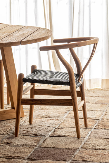Wishbone Teak Dining Chair | Chaises | cbdesign