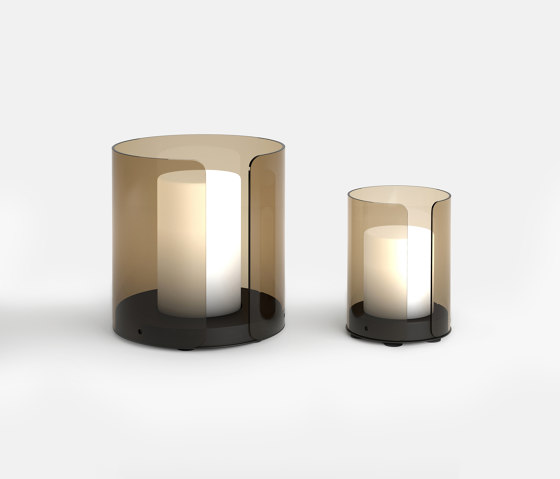 Alba table lamp | Table lights | Flou