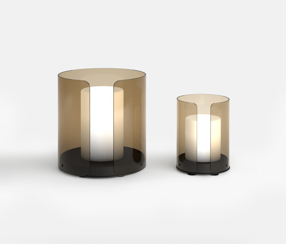 Alba table lamp | Table lights | Flou