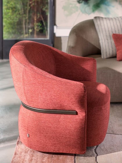 Madame Butterfly sofas and armchairs | Sessel | Flou