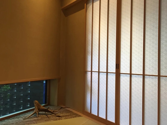 Itoko panels_Hanaorimon | Decorative glass | Hiyoshiya