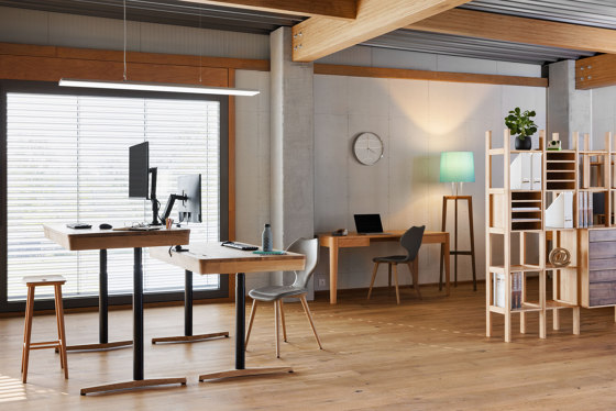 UPP! height-adjustable | Desks | Sixay Furniture