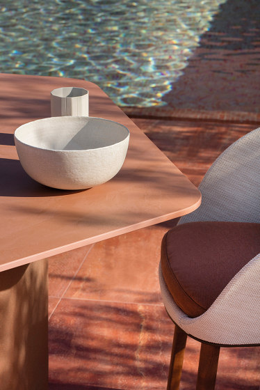Table hexagonale Talo outdoor | Tables de repas | Expormim