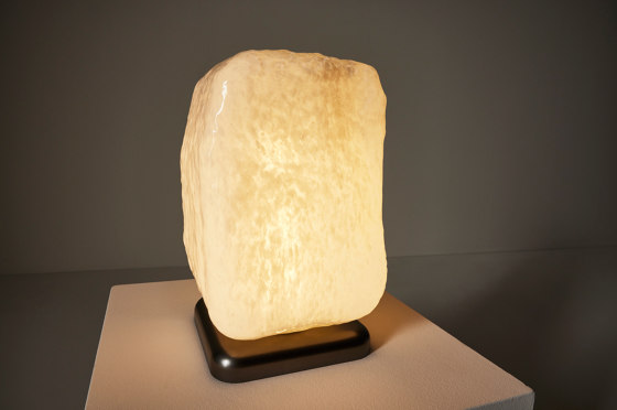 072 Wax, Stone, Light | Table lights | Cassina