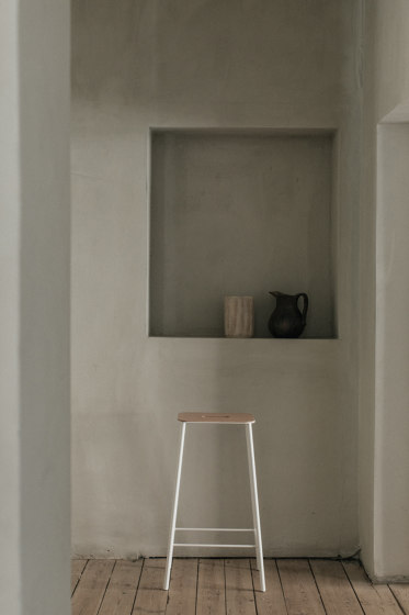 Adam stool H50 Black Leather | Stools | Frama