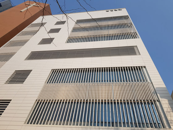 BAGUETTES | LAMA REDONDA | Sistemas de fachadas | Gresmanc Group